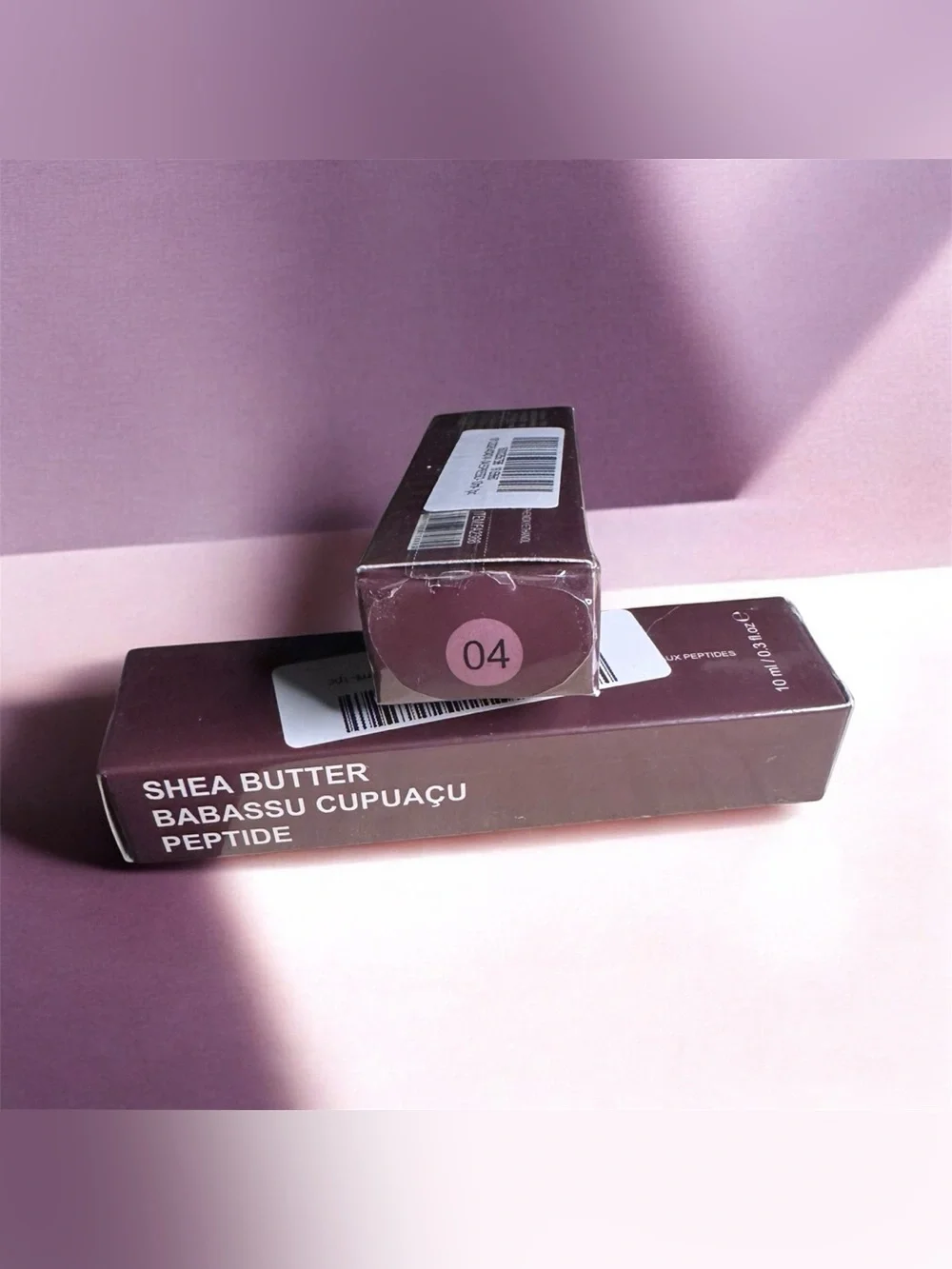 Shea Butter Peptide gloss Shade 04